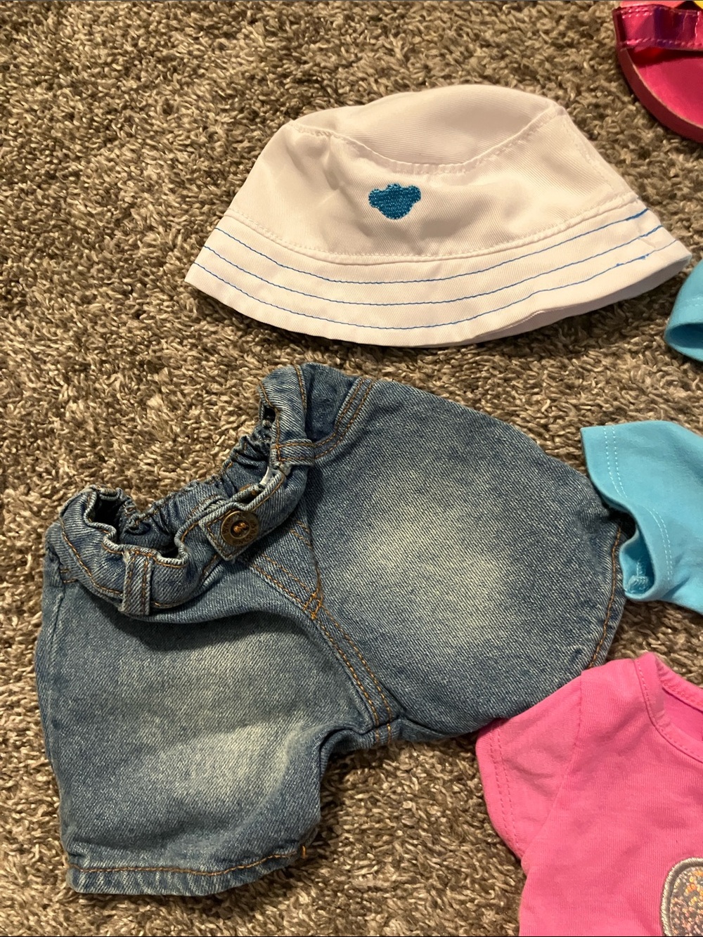 Build-A-Bear Clothing and Accessories Set - Picture 4 of 12
